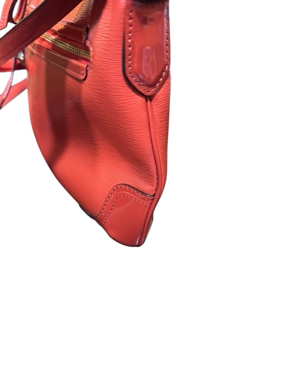 Coach Mickie Crossbody in Vermillion Leather w COA - Picture 4 of 15